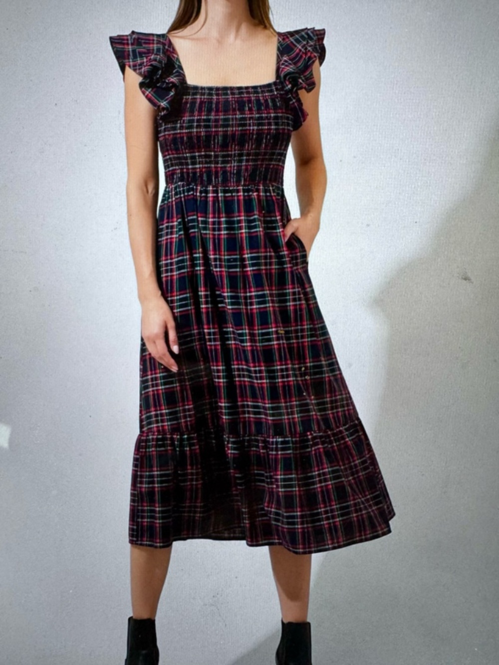 SUGAR LIPS Chapman Plaid Girona Smocked Ruffle Midi Dress Size Small